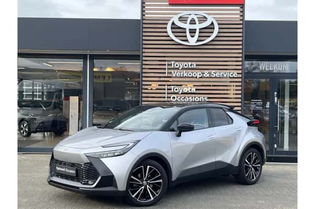 Toyota C-HR (2024) thumbnail 1