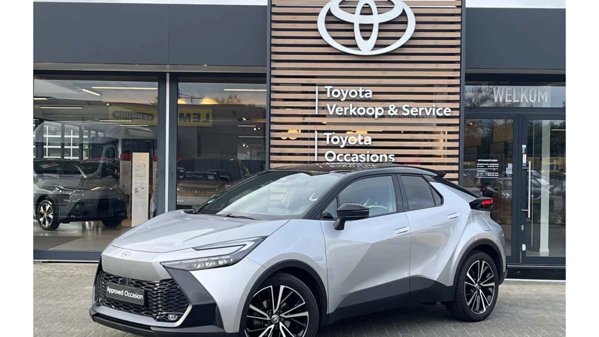 Toyota C-HR (2024) — foto 1