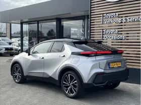 Toyota C-HR (2024) thumbnail 3