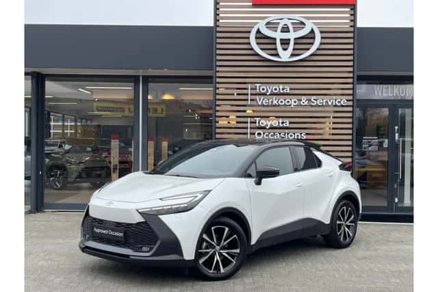 Toyota C-HR (2024) thumbnail 1