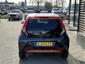 Toyota Aygo (2021) thumbnail 4
