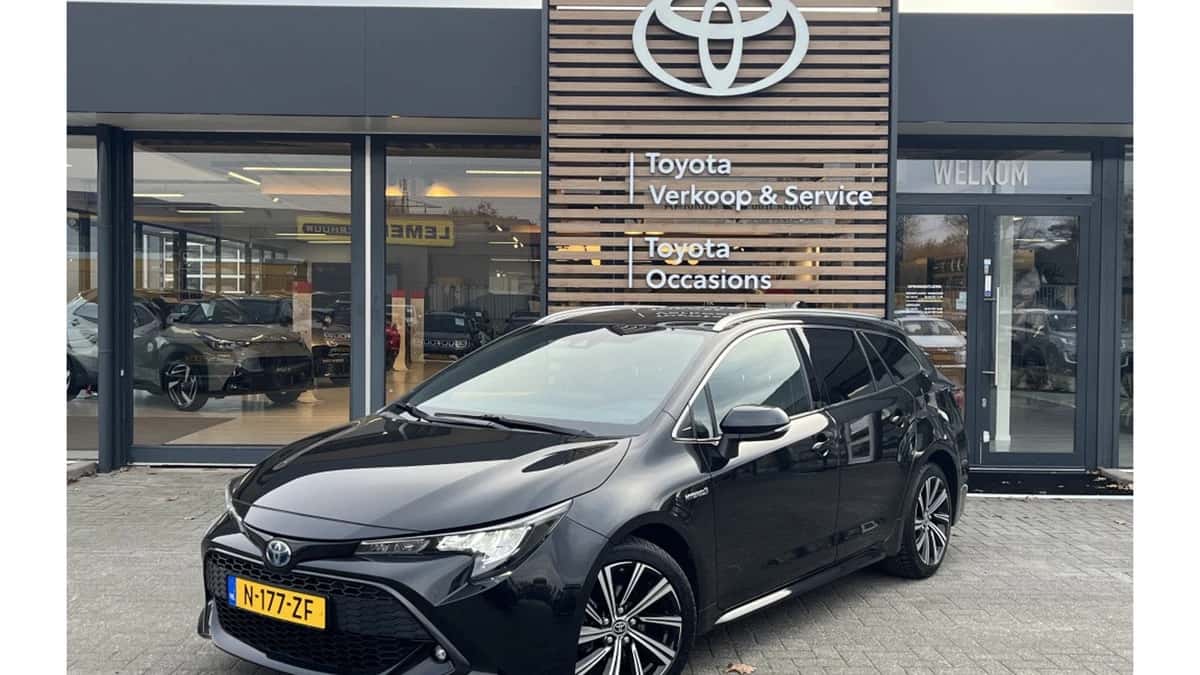 Toyota Corolla (2022) — foto 1