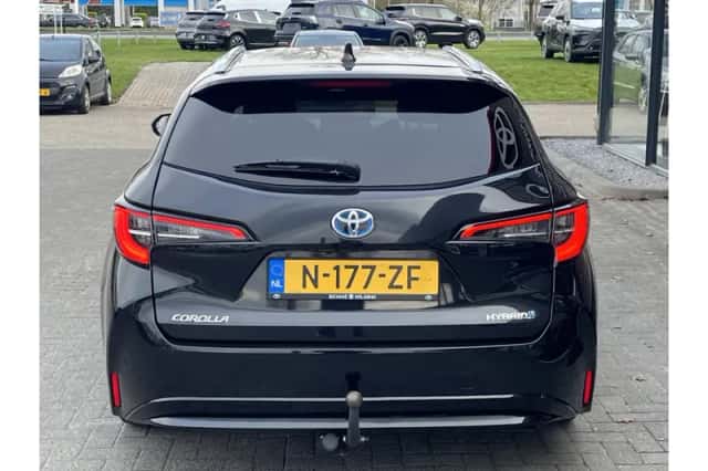 Toyota Corolla (2022) thumbnail 5