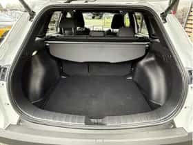 Toyota Corolla (2024) thumbnail 19