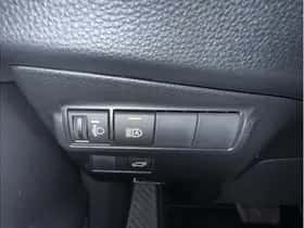Toyota Corolla (2024) thumbnail 8