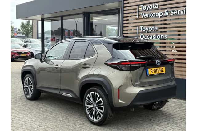 Toyota Yaris Cross (2023) thumbnail 3
