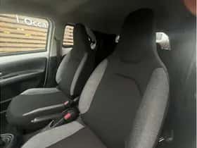 Toyota Aygo X (2022) thumbnail 12