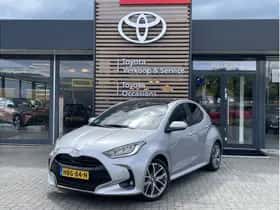 Toyota Yaris (2024) thumbnail 1