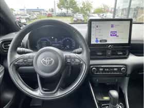 Toyota Yaris (2024) thumbnail 12