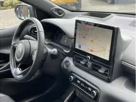 Toyota Yaris (2024) thumbnail 13