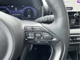 Toyota Yaris (2024) thumbnail 16