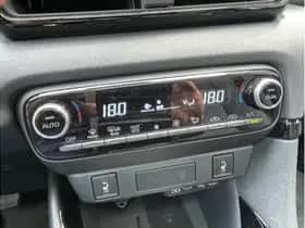 Toyota Yaris (2024) thumbnail 19