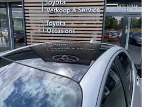 Toyota Yaris (2024) thumbnail 5