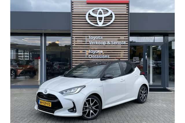 Toyota Yaris (2021) thumbnail 1