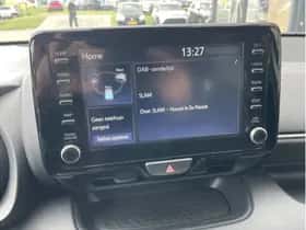 Toyota Yaris (2021) thumbnail 11