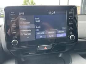 Toyota Yaris (2021) thumbnail 12