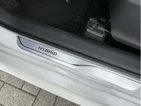 Toyota Yaris (2021) thumbnail 23