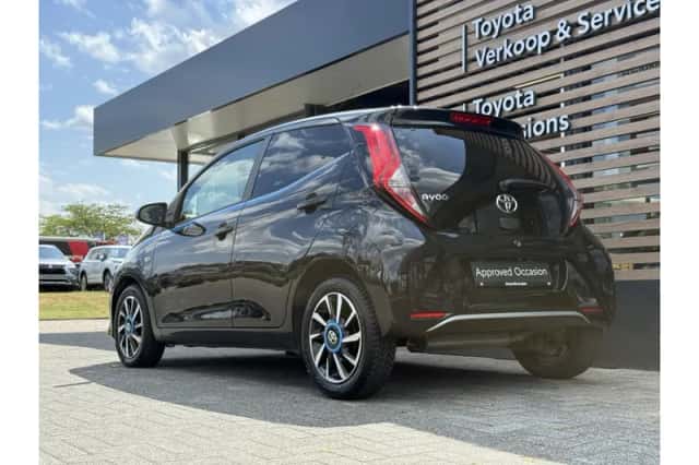 Toyota Aygo (2018) thumbnail 3