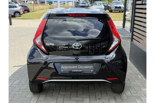 Toyota Aygo (2018) thumbnail 5