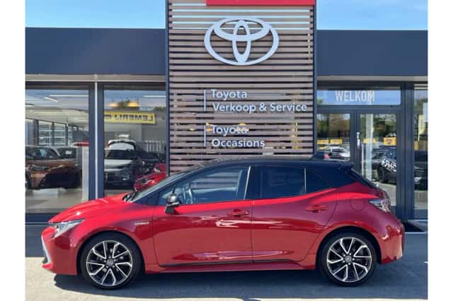 Toyota Corolla (2019) thumbnail 2