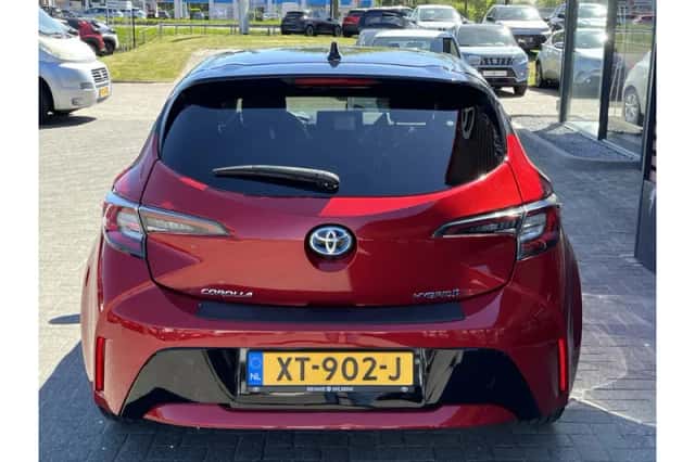 Toyota Corolla (2019) thumbnail 5