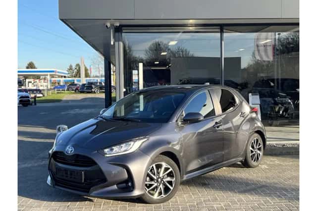 Toyota Yaris (2023) thumbnail 1