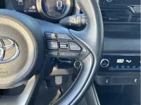 Toyota Yaris (2023) thumbnail 23