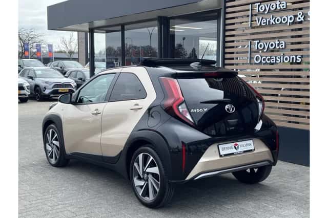 Toyota Aygo X (2023) thumbnail 3