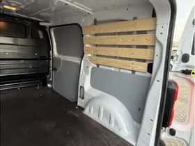 Toyota Proace (2024) thumbnail 17