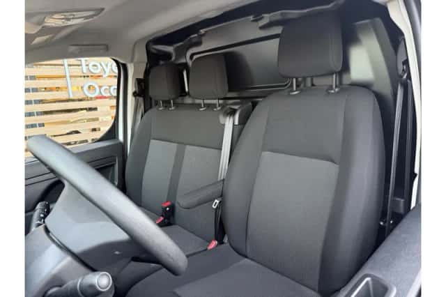 Toyota Proace (2024) thumbnail 3