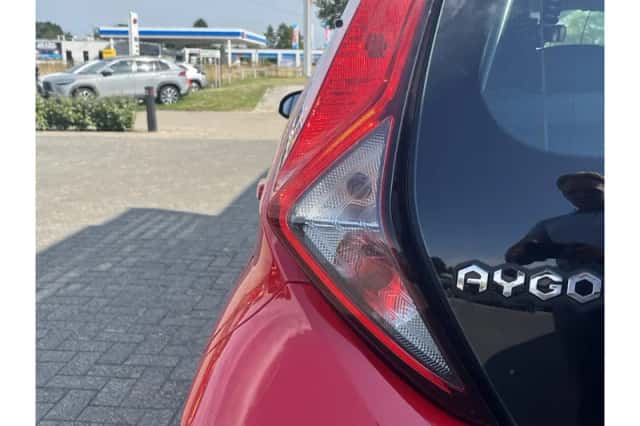 Toyota Aygo (2020) thumbnail 6