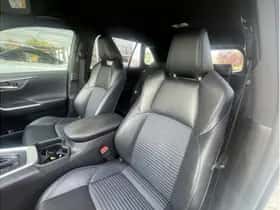 Toyota RAV4 (2019) thumbnail 13