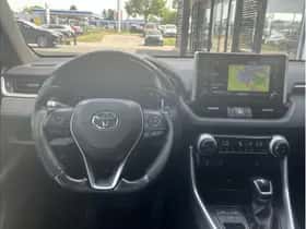 Toyota RAV4 (2019) thumbnail 16