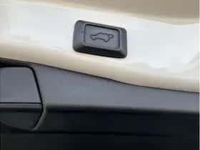 Toyota RAV4 (2019) thumbnail 19