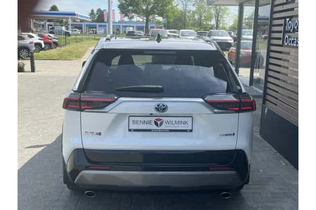 Toyota RAV4 (2019) thumbnail 4