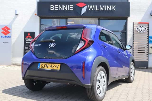 Toyota Aygo X (2024) thumbnail 2