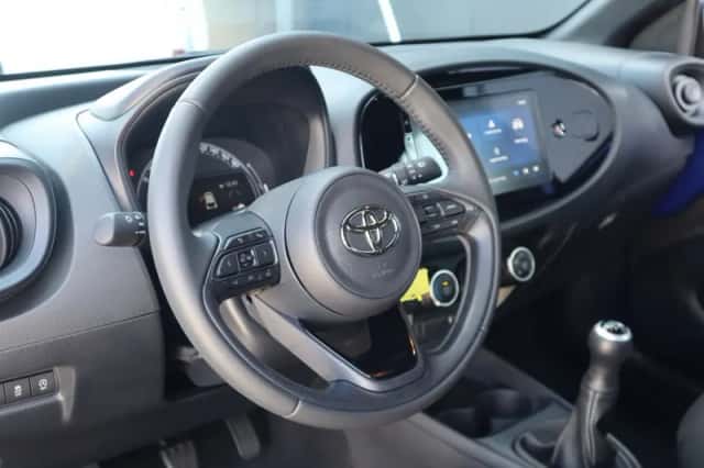 Toyota Aygo X (2024) thumbnail 6