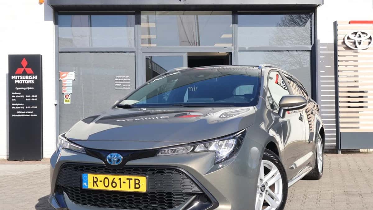 Toyota Corolla (2022) — foto 1