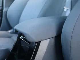Toyota Corolla (2022) thumbnail 15