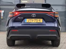 Toyota bZ4X (2026) thumbnail 5