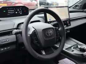 Toyota bZ4X (2026) thumbnail 7