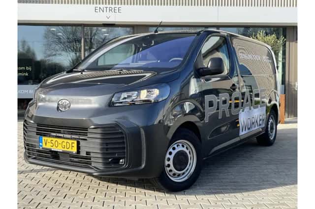 Toyota Proace (2025) thumbnail 1