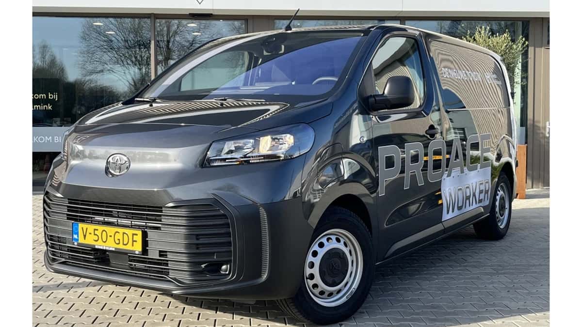 Toyota Proace (2025) — foto 1