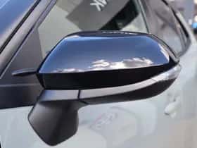 Toyota Yaris Cross (2026) thumbnail 38