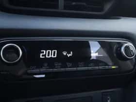 Toyota Yaris (2024) thumbnail 11