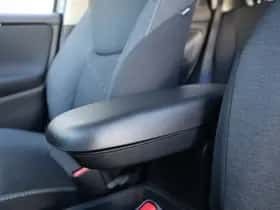 Toyota Yaris (2024) thumbnail 15