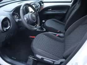 Toyota Aygo X (2024) thumbnail 18