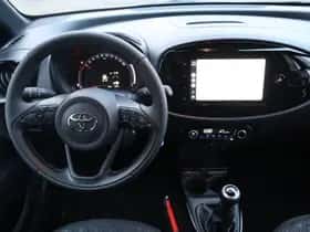 Toyota Aygo X (2024) thumbnail 7