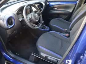 Toyota Aygo X (2023) thumbnail 13