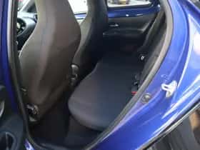 Toyota Aygo X (2023) thumbnail 16